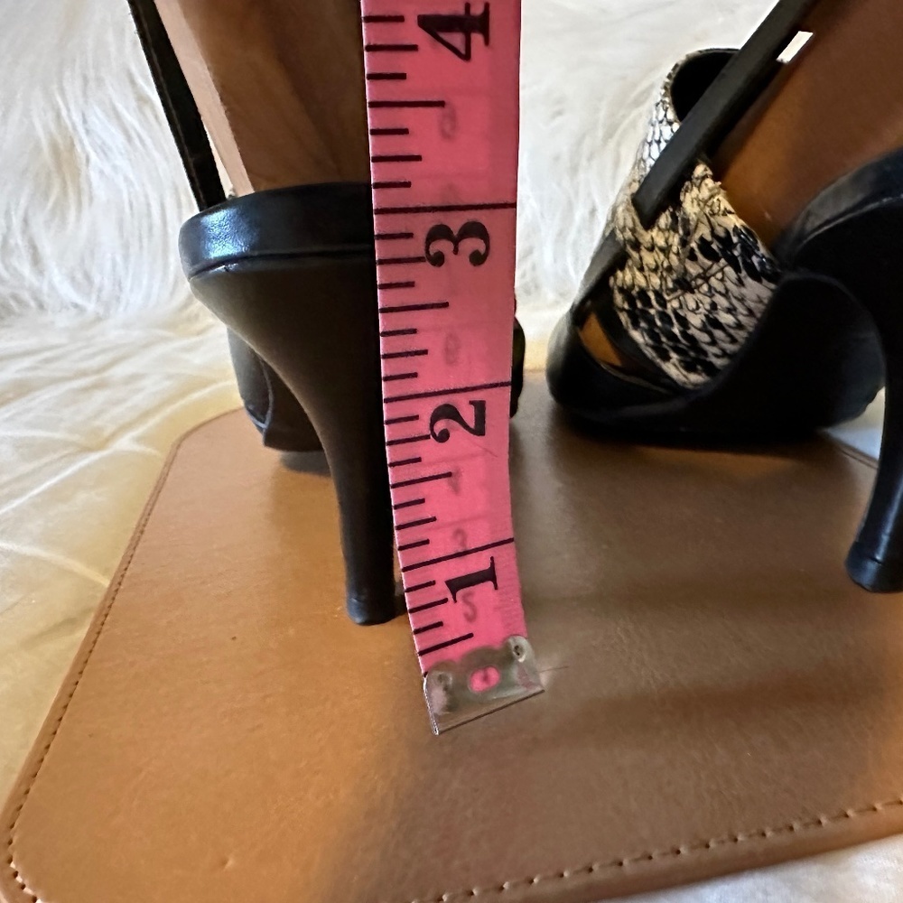 Ellen Tracy Black and Snake Print Bello Leather Sling Back Heels Cut Out Size 7 - Picture 8 of 16